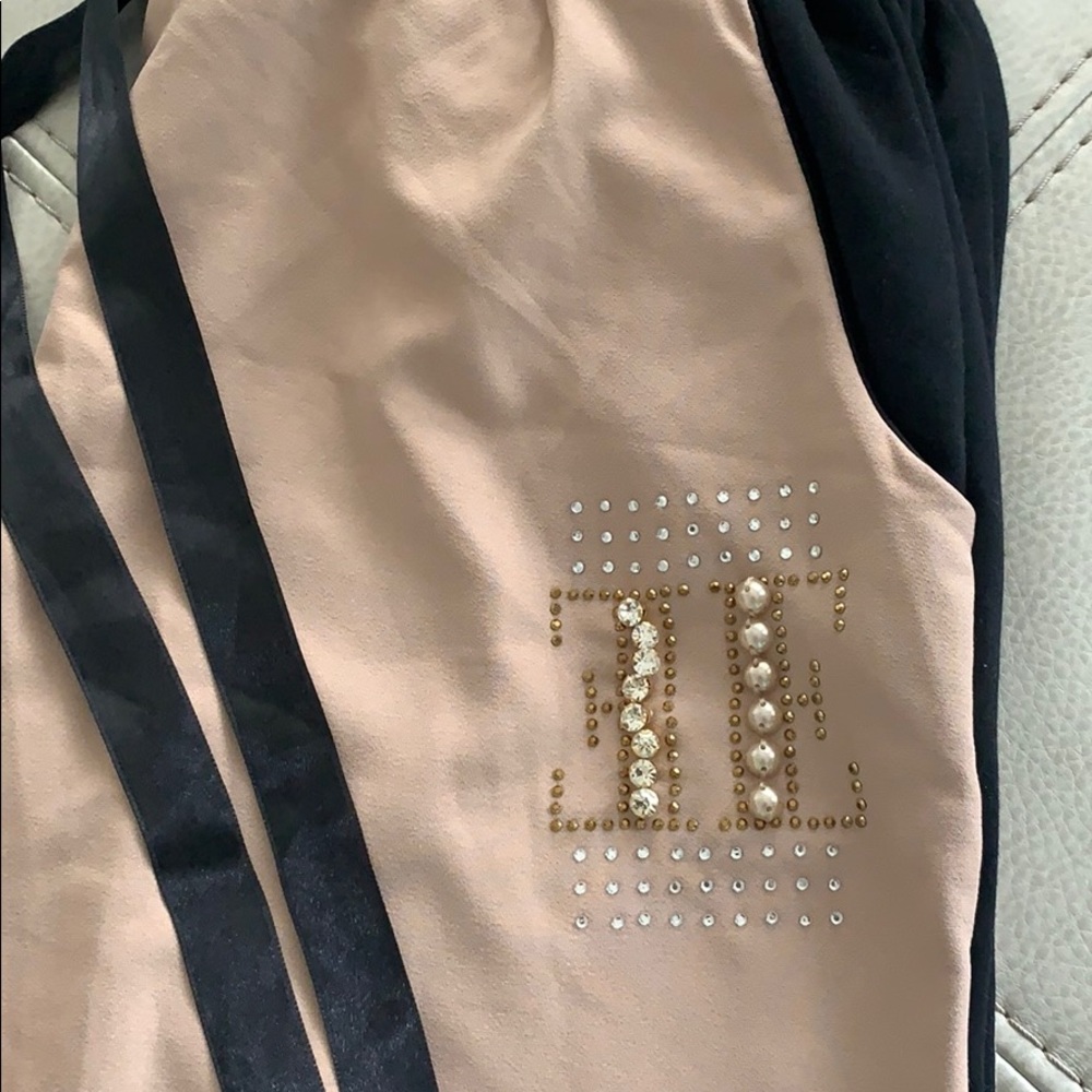 Pants - Picture 2 of 7